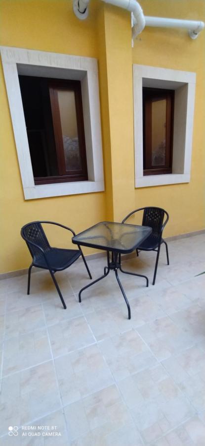 סירקוזה Come A Casa מראה חיצוני תמונה